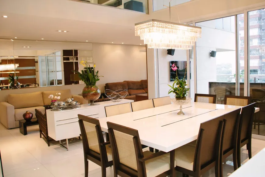 Foto 1 de Apartamento com 4 Quartos à venda, 240m² em Campo Belo, São Paulo