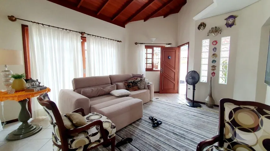 Foto 1 de Casa com 3 Quartos à venda, 162m² em Beira Mar, Florianópolis