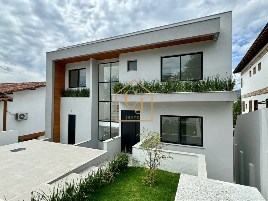 Foto 1 de Casa de Condomínio com 6 Quartos à venda, 600m² em Freguesia- Jacarepaguá, Rio de Janeiro