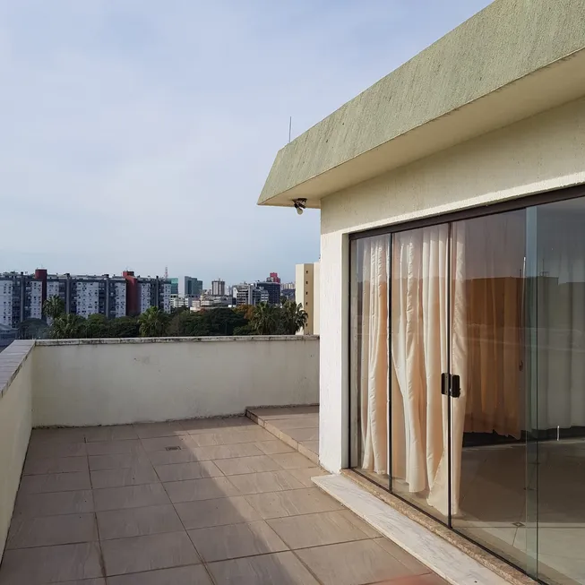 Foto 1 de Cobertura com 2 Quartos à venda, 211m² em Menino Deus, Porto Alegre