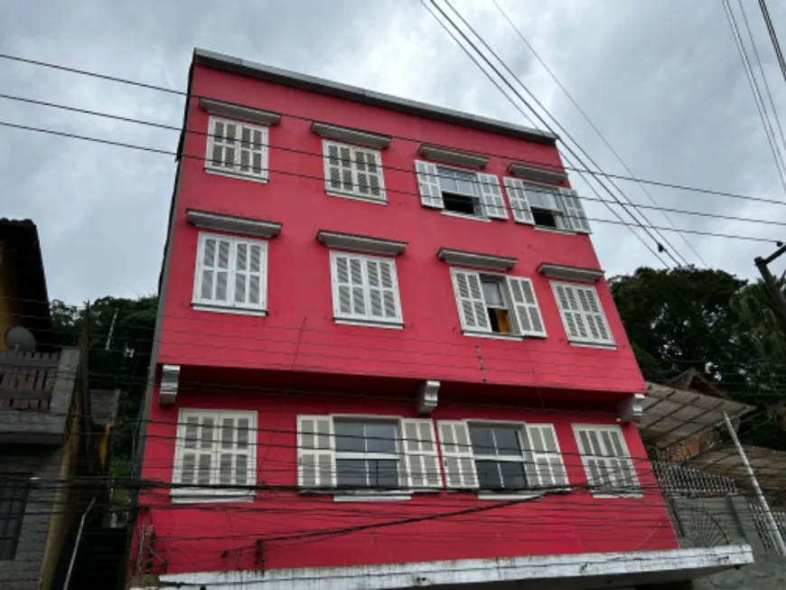 Foto 1 de Apartamento com 4 Quartos à venda, 69m² em Centro, Petrópolis