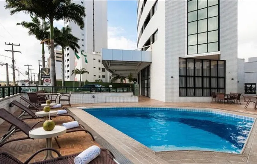 Foto 1 de Flat com 2 Quartos à venda, 60m² em Ponta Negra, Natal