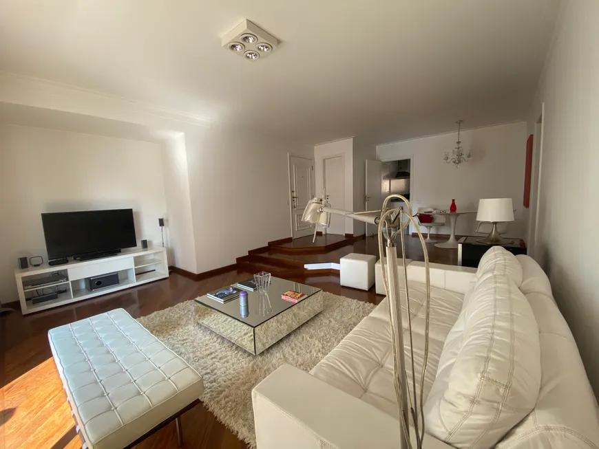 Foto 1 de Apartamento com 2 Quartos à venda, 135m² em Indianópolis, São Paulo