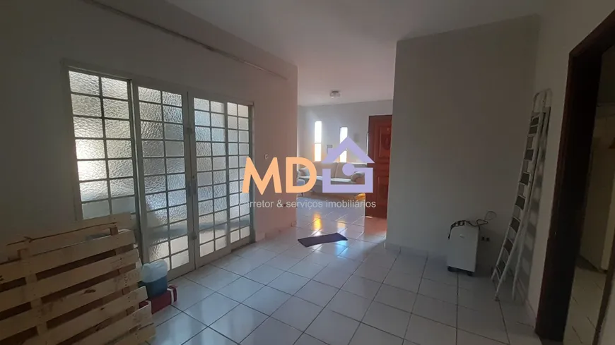 Foto 1 de Casa com 3 Quartos à venda, 123m² em Tubalina, Uberlândia