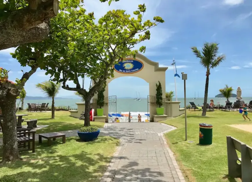 Foto 1 de Casa com 5 Quartos para alugar, 150m² em Jurerê, Florianópolis