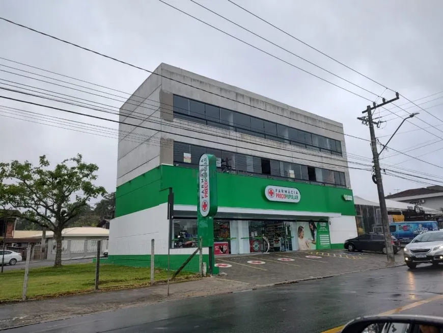 Foto 1 de Imóvel Comercial para alugar, 243m² em Guanabara, Joinville