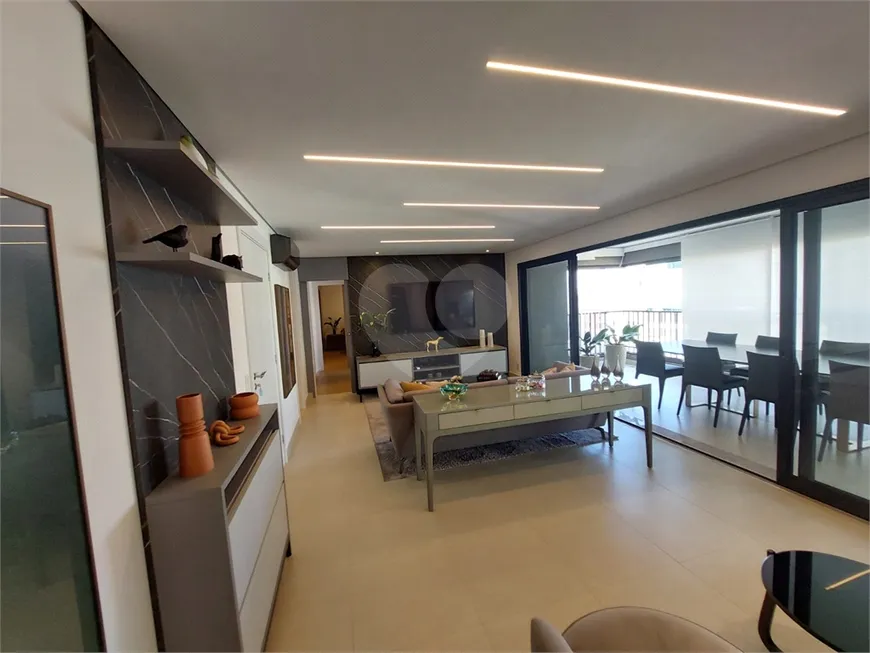 Foto 1 de Apartamento com 3 Quartos à venda, 163m² em Vila Mariana, São Paulo