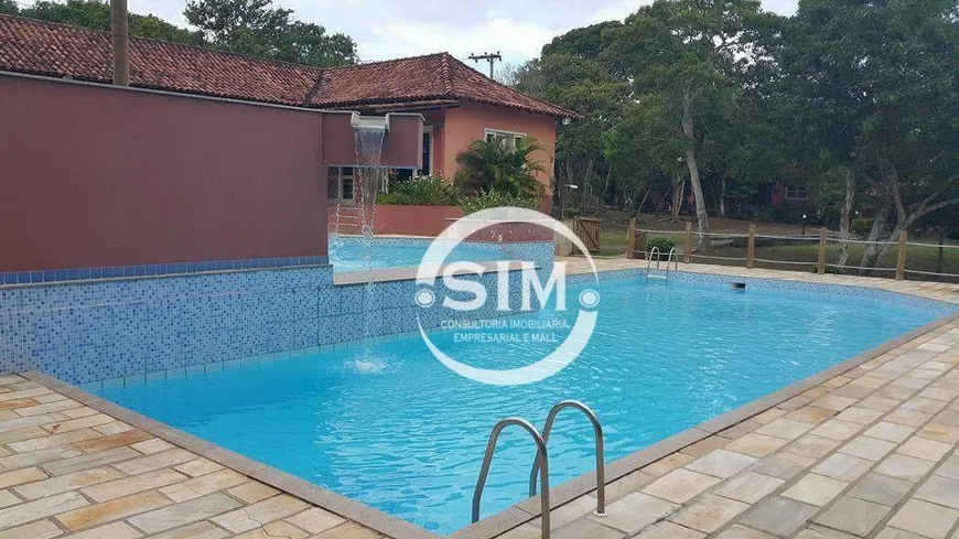 Foto 1 de Casa de Condomínio com 2 Quartos à venda, 78m² em Caravelas, Armação dos Búzios