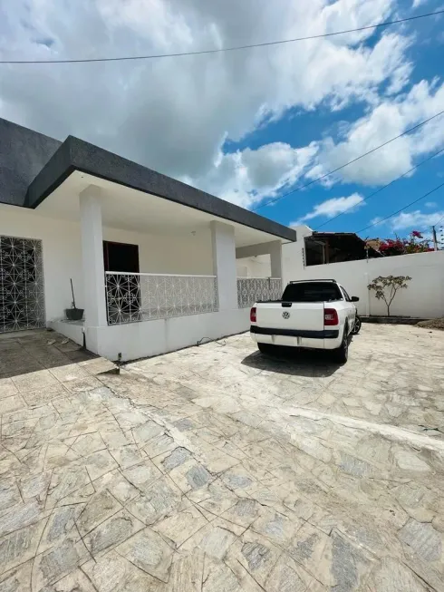 Foto 1 de Casa com 4 Quartos à venda, 250m² em Altiplano Cabo Branco, João Pessoa