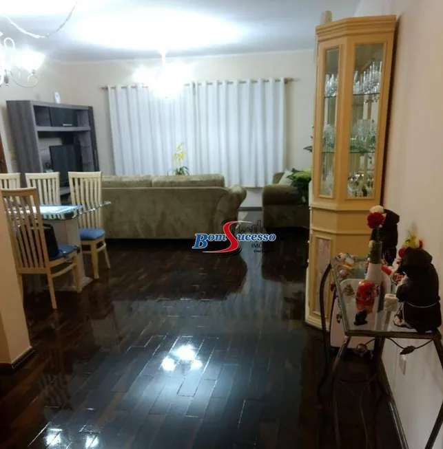 Foto 1 de Sobrado com 3 Quartos à venda, 171m² em Jardim  Independencia, São Paulo