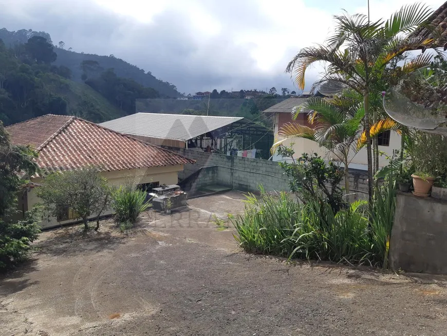 Foto 1 de Casa com 2 Quartos à venda, 600m² em Campo do Coelho, Nova Friburgo