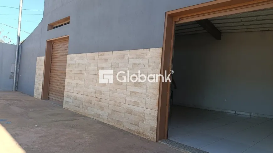 Foto 1 de Ponto Comercial para alugar, 78m² em Interlagos, Montes Claros