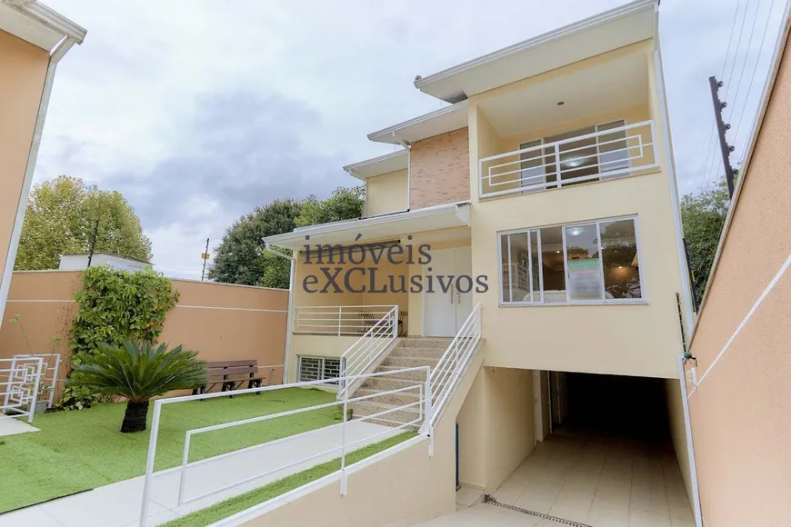 Foto 1 de Casa de Condomínio com 4 Quartos para alugar, 237m² em Água Verde, Curitiba