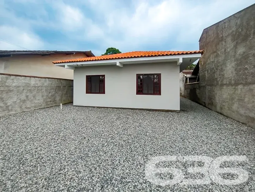 Foto 1 de Casa com 2 Quartos à venda, 77m² em Vila Nova, Joinville