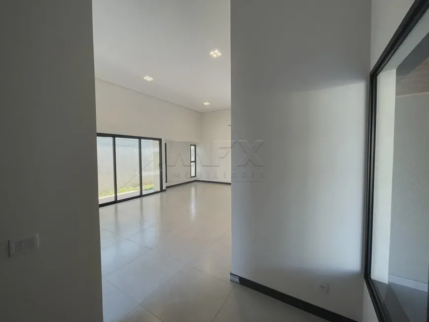 Foto 1 de Casa de Condomínio com 3 Quartos à venda, 260m² em Jardim Colonial, Bauru