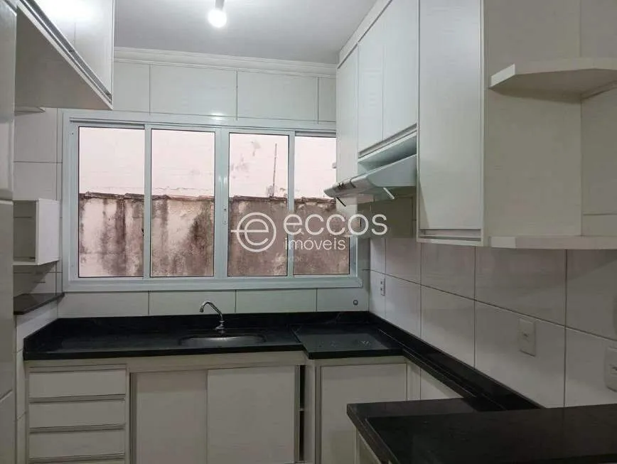 Foto 1 de Apartamento com 2 Quartos à venda, 45m² em Vigilato Pereira, Uberlândia