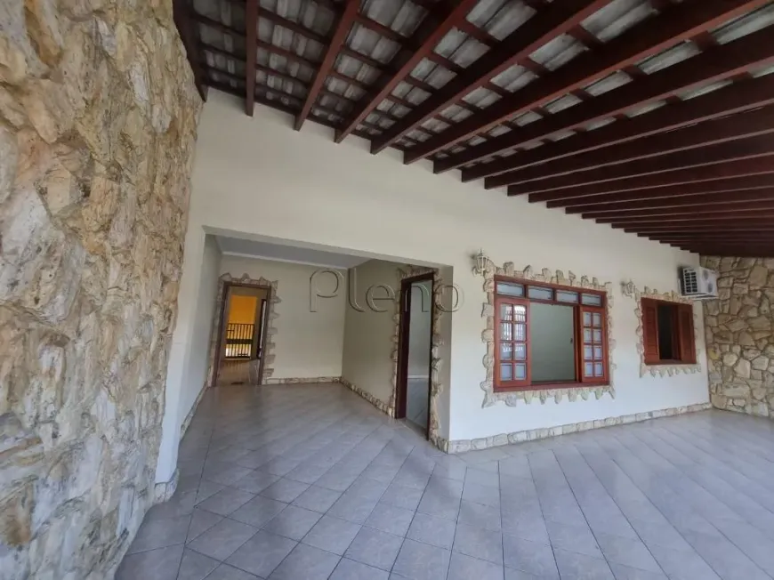 Foto 1 de Casa com 3 Quartos à venda, 249m² em Santa Claudina, Vinhedo