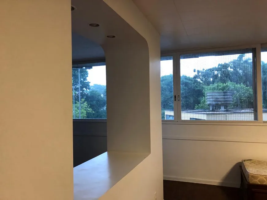 Foto 1 de Apartamento com 3 Quartos para venda ou aluguel, 170m² em Jardim Paulista, São Paulo