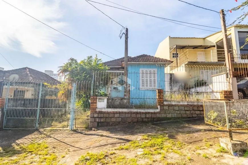 Foto 1 de Casa com 3 Quartos à venda, 100m² em Morro Santana, Porto Alegre