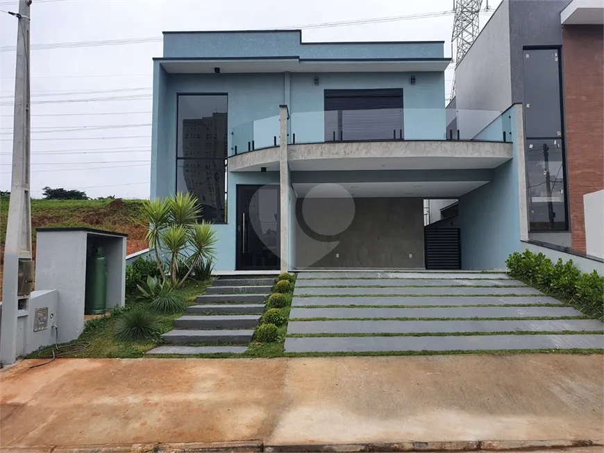 Foto 1 de Casa de Condomínio com 4 Quartos à venda, 240m² em Vila Oliveira, Mogi das Cruzes
