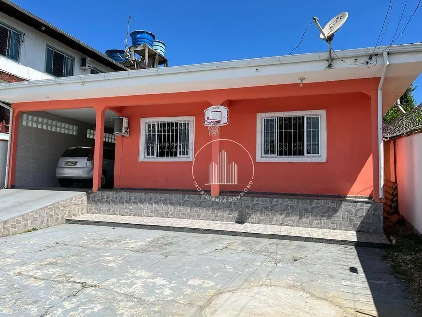 Foto 1 de Casa com 2 Quartos à venda, 180m² em Serraria, São José