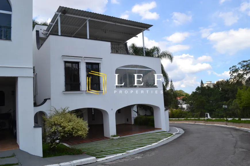 Foto 1 de Casa com 3 Quartos à venda, 469m² em Jardim Marajoara, São Paulo