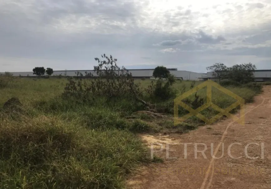 Foto 1 de Lote/Terreno à venda, 97334m² em Piracangagua, Taubaté