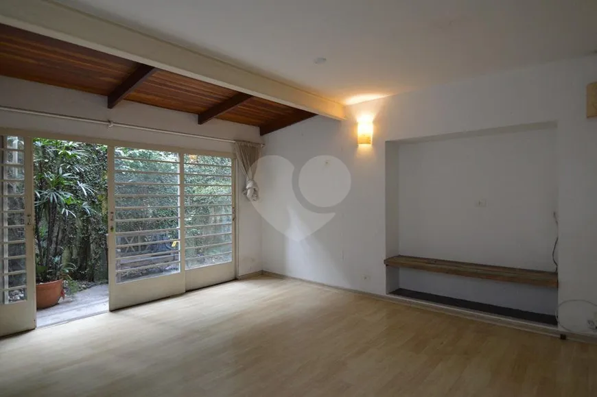 Foto 1 de Casa com 2 Quartos à venda, 290m² em Perdizes, São Paulo