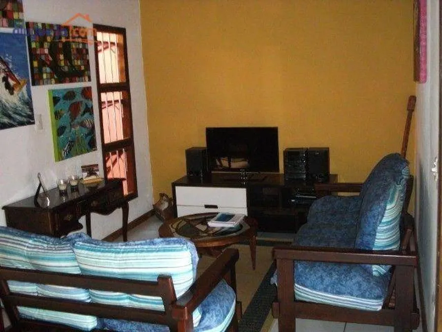 Foto 1 de Casa com 2 Quartos à venda, 100m² em Praia da Enseada, Ubatuba