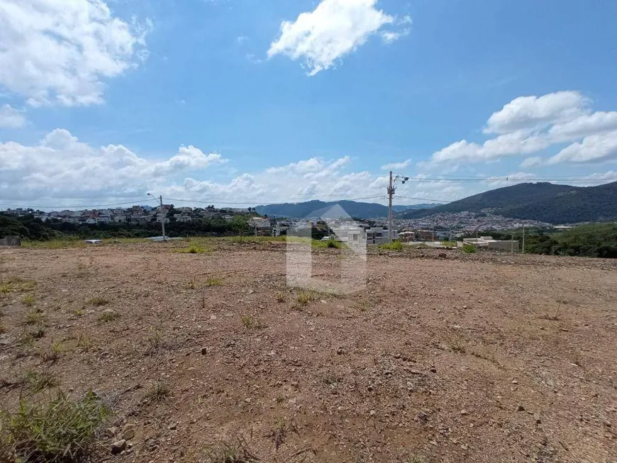 Foto 1 de Lote/Terreno à venda, 450m² em Jardim Europa, Poços de Caldas