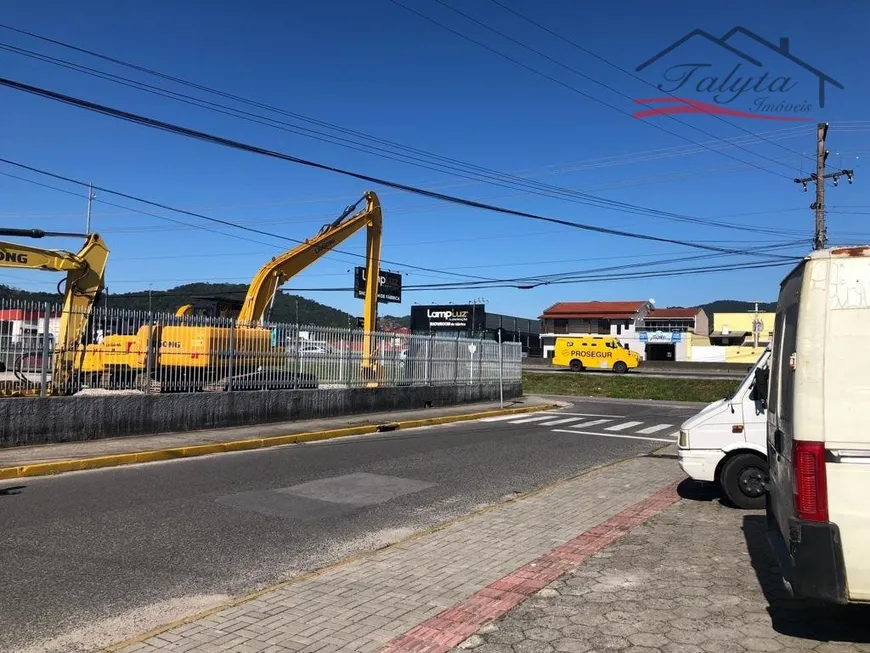 Foto 1 de Lote/Terreno à venda, 572m² em Praia João Rosa, Biguaçu