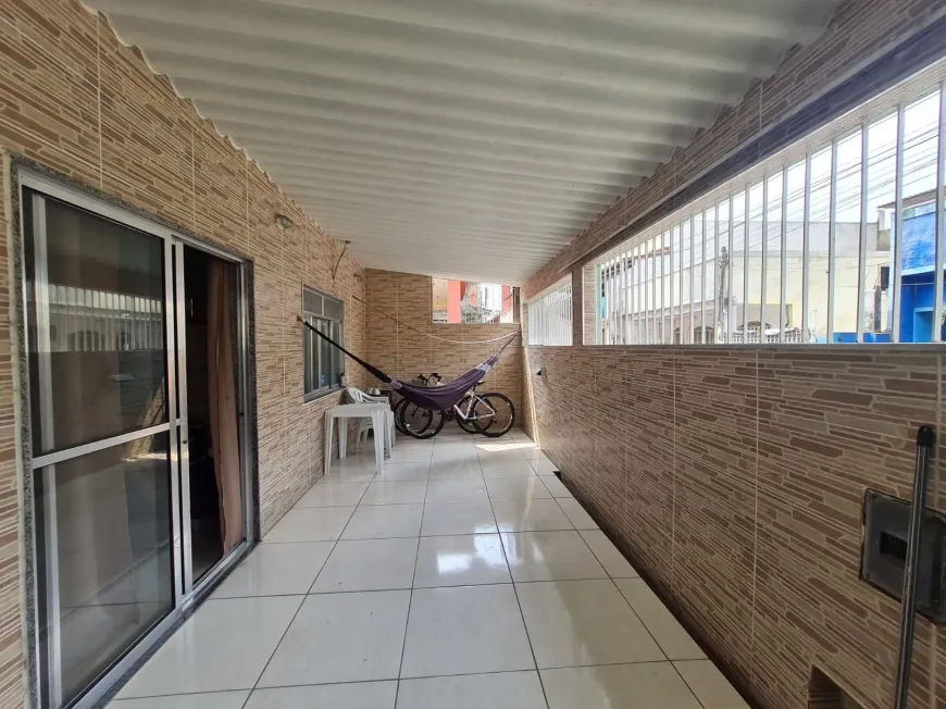 Foto 1 de Apartamento com 3 Quartos à venda, 135m² em Vila Emil, Mesquita