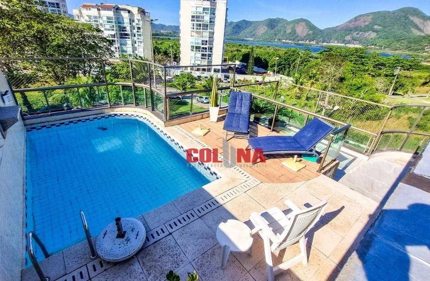 Foto 1 de Cobertura com 4 Quartos para alugar, 270m² em Camboinhas, Niterói