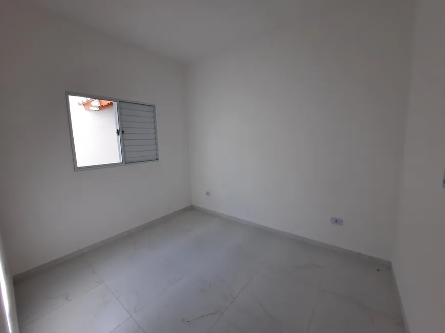 Foto 1 de Casa de Condomínio com 2 Quartos à venda, 52m² em Vila Caicara, Praia Grande