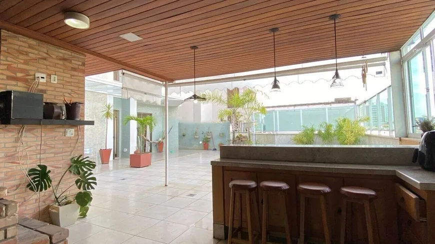 Foto 1 de Apartamento com 4 Quartos à venda, 456m² em Santa Helena, Juiz de Fora