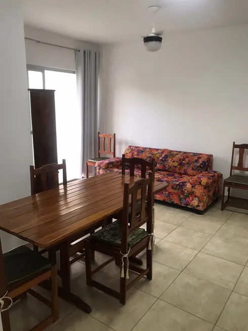 Foto 1 de Apartamento com 2 Quartos para alugar, 80m² em Itapuã, Salvador