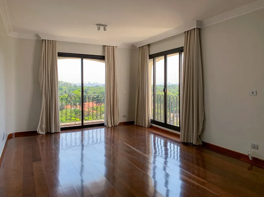 Foto 1 de Apartamento com 3 Quartos para alugar, 196m² em Pinheiros, São Paulo