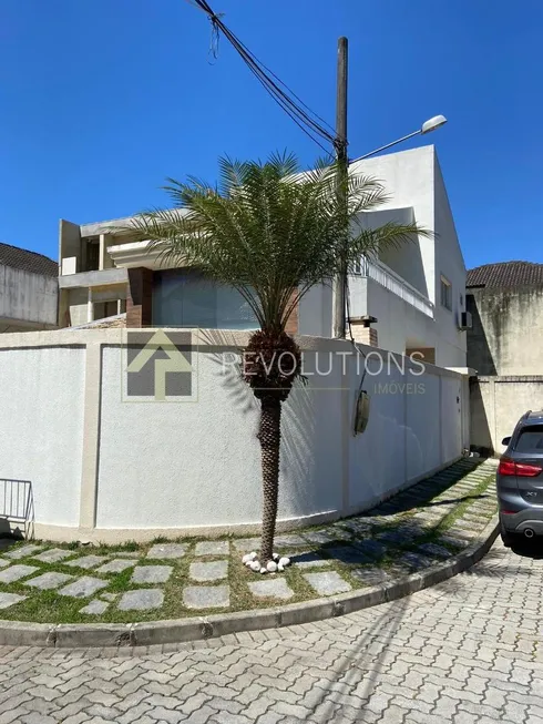 Foto 1 de Casa de Condomínio com 4 Quartos à venda, 145m² em Vargem Pequena, Rio de Janeiro
