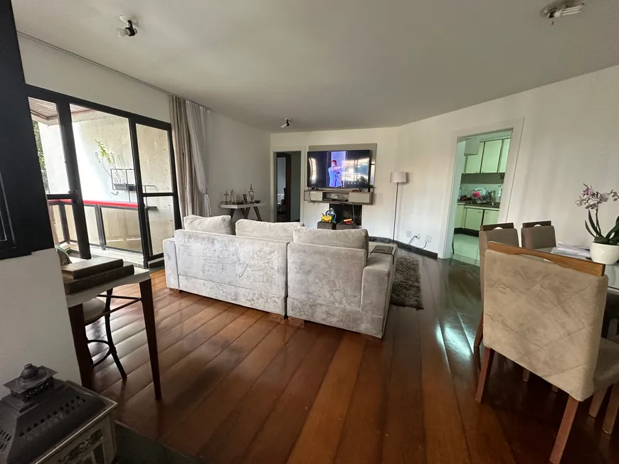 Foto 1 de Apartamento com 4 Quartos à venda, 144m² em Moema, São Paulo