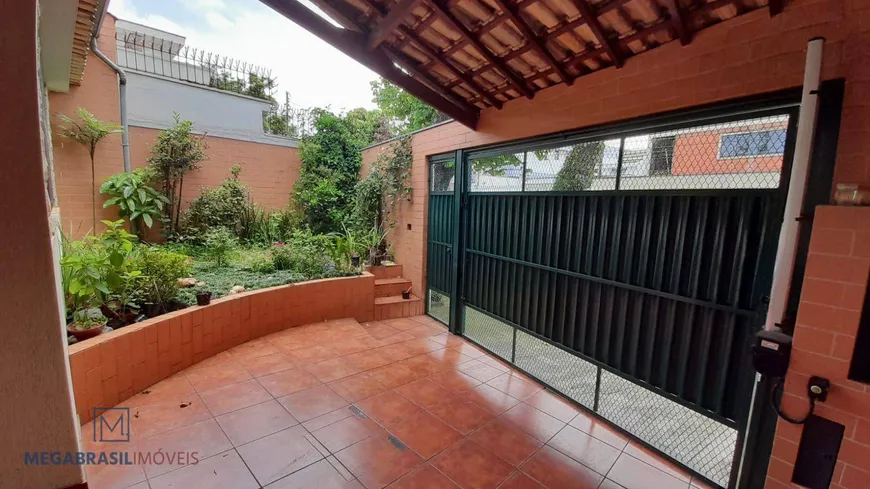 Foto 1 de Casa com 3 Quartos à venda, 144m² em Bosque da Saúde, São Paulo