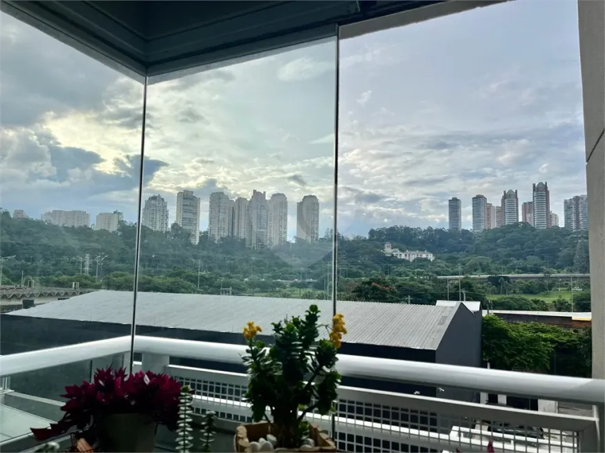 Foto 1 de Apartamento com 2 Quartos à venda, 61m² em Chácara Santo Antônio, São Paulo