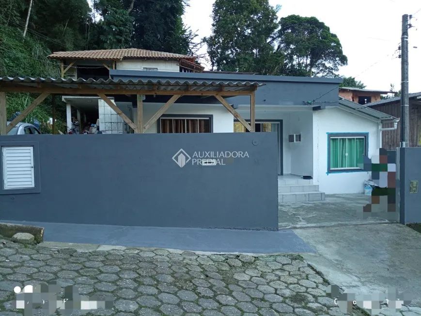 Foto 1 de Casa com 3 Quartos à venda, 70m² em Varzea, Itapema