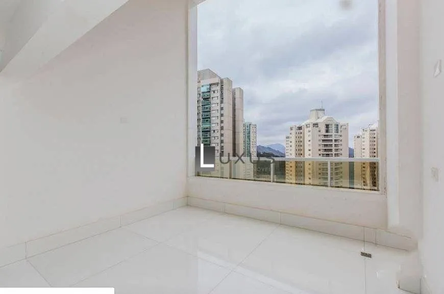 Foto 1 de Apartamento com 4 Quartos à venda, 259m² em Vila da Serra, Nova Lima