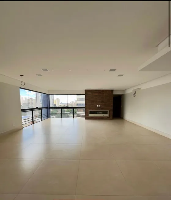 Foto 1 de Apartamento com 3 Quartos à venda, 200m² em Setor Oeste, Goiânia