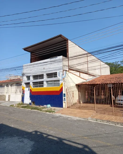 Foto 1 de Ponto Comercial para venda ou aluguel, 211m² em Jardim Vila Rica - Tiradentes, Volta Redonda