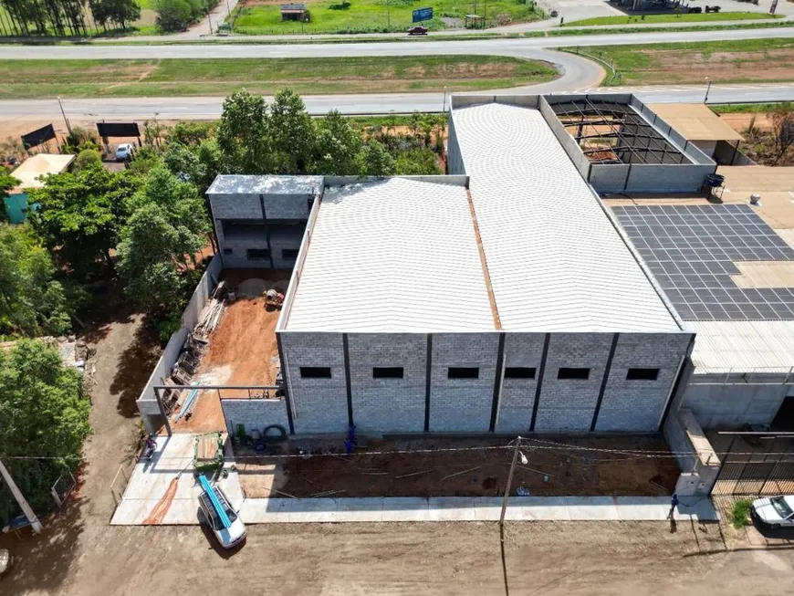 Foto 1 de Galpão/Depósito/Armazém à venda, 1020m² em Centro, Hidrolândia