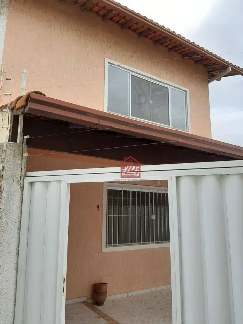 Foto 1 de Casa com 2 Quartos à venda, 120m² em Jardim Mariléa, Rio das Ostras