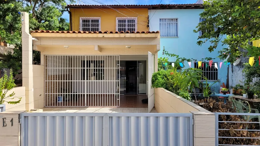 Foto 1 de Casa de Condomínio com 3 Quartos à venda, 155m² em Stella Maris, Salvador