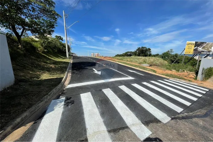 Foto 1 de Lote/Terreno à venda, 300m² em Vila Aparecida, Jundiaí