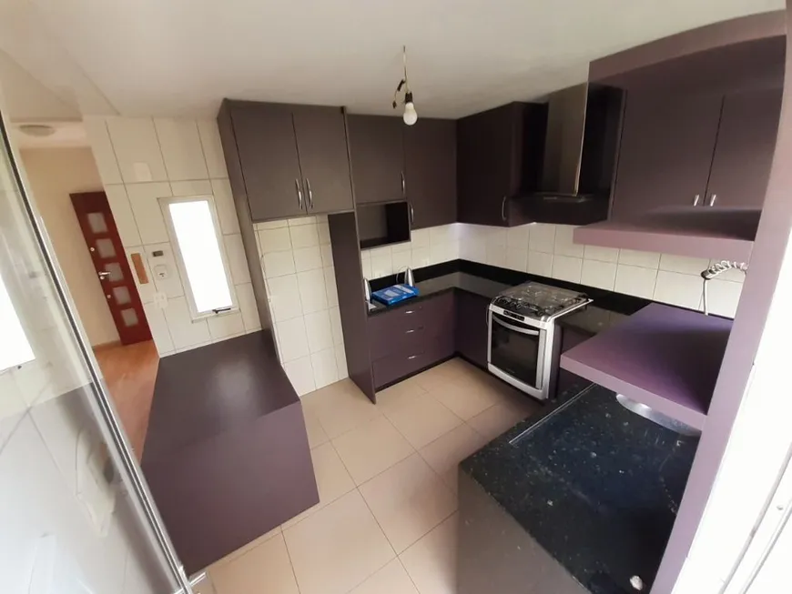Foto 1 de Casa de Condomínio com 3 Quartos à venda, 156m² em Uberaba, Curitiba